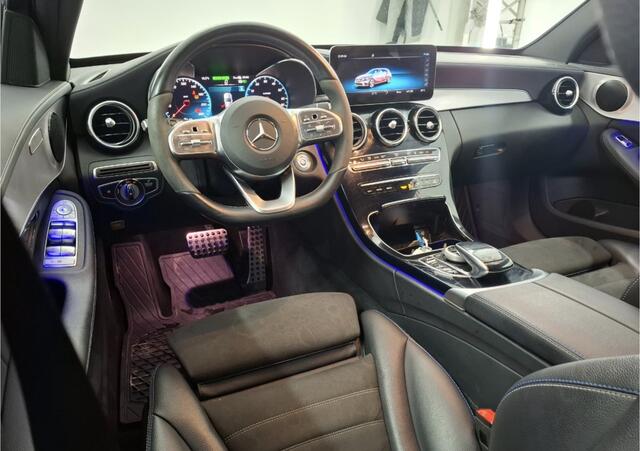 Mercedes-Benz C-KLASSE Estate 300 e Business Solution AMG Standkachel / Trekhaak wegklapbare kogel / Navigatiesysteem