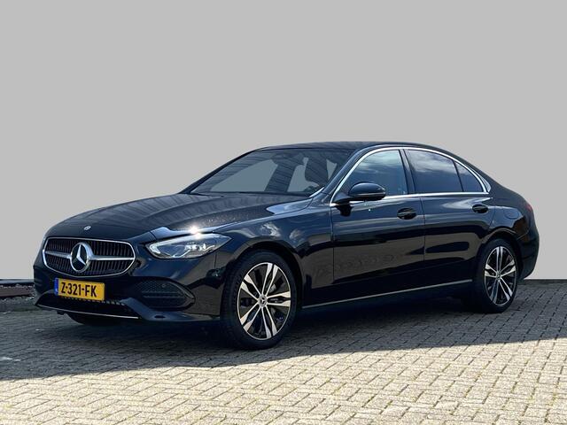 Mercedes-Benz C-KLASSE 300 e | Panoramadak | Distronic | Luxury | Stoelverwarming | Achteruitrijcamera | Sfeerverlichting | Apple & Android Carplay
