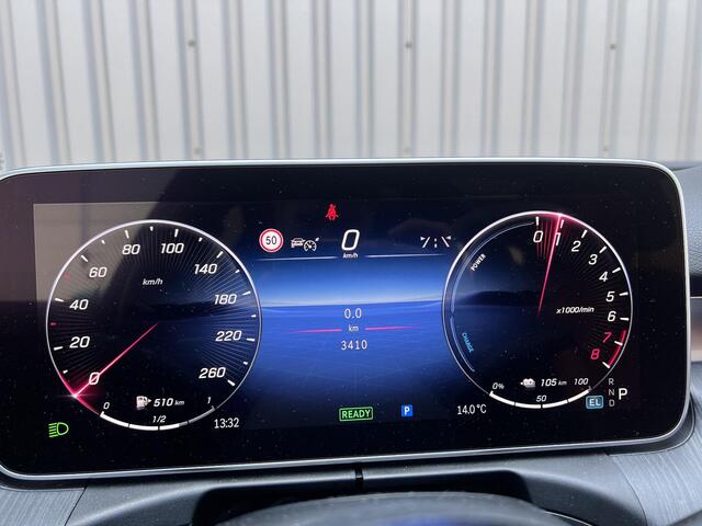 Mercedes-Benz C-KLASSE 300 e | Panoramadak | Distronic | Luxury | Stoelverwarming | Achteruitrijcamera | Sfeerverlichting | Apple & Android Carplay