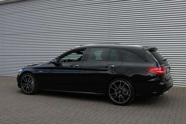 Mercedes-Benz C-KLASSE Estate AMG 43 4MATIC 367PK (Orig NL Auto! NAP! Pano Sportleder/Memory Burmester HeadUp Comand/360Camera Keyless Distronic Full-Led PrivacyGlass)