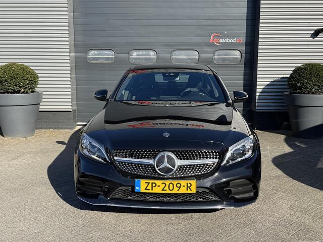 Mercedes-Benz C-KLASSE 180 AMG Business Solution Plus Upgrade Edition | Camera | Sfeerverlichting | Navigatie | 18 Inch Lichtmetalen Velgen |