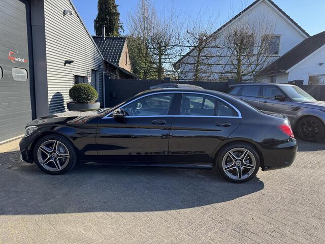 Mercedes-Benz C-KLASSE 180 AMG Business Solution Plus Upgrade Edition | Camera | Sfeerverlichting | Navigatie | 18 Inch Lichtmetalen Velgen |