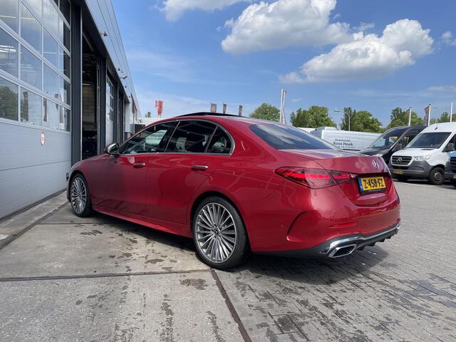 Mercedes-Benz C-KLASSE 200 | Panoramadak | Distronic | Head-Up Display | Premium PLUS | Memorystoelen Verwarmd | 360° Camera | Distronic | Burmester® 3D | Sfeerverlichting