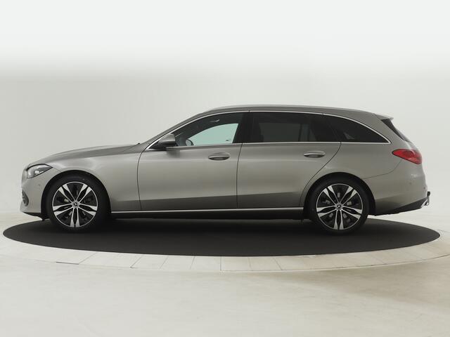 Mercedes-Benz C-KLASSE Estate 180 Luxury Line | Trekhaak | Memorypakket | Spiegelpakket | Verwarmde stoelen vooraan | USB-pakket | Parkeerpakket met achteruitrijcamera | Antidiefstalpakket GUARD 360° Plus |
