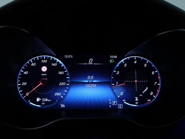 Mercedes-Benz C-KLASSE 180 Business Solution AMG | AMG Line | Night Pakket | Panorama Schuif-Kanteldak | Lederen Bekleding | Dodehoek Assist | Digitaal Dashboard. Inclusief 24 maanden MB Certified garantie voor Europa.