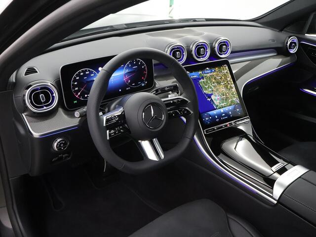 Mercedes-Benz C-KLASSE 180 Estate Business Solution AMG AMG Line | Panoramadak | Trekhaak | Digital Light | Memory stoelen | Actieve dodehoek | 360 camera | Trekhaak | Night pakket | Apple carplay