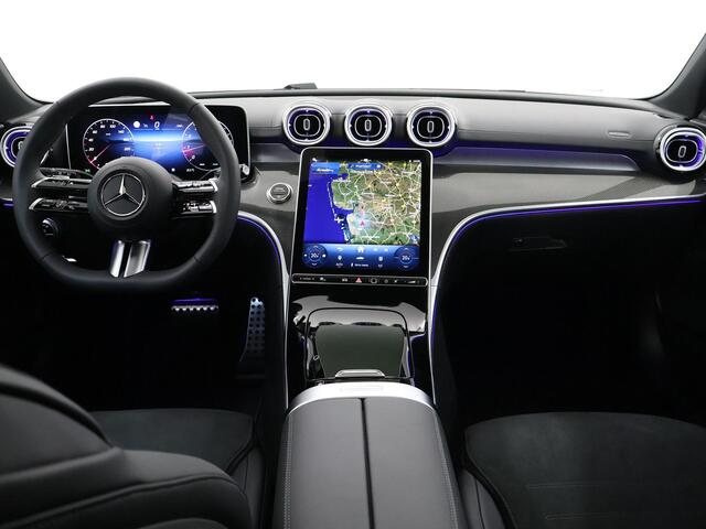 Mercedes-Benz C-KLASSE 180 Estate Business Solution AMG AMG Line | Panoramadak | Trekhaak | Digital Light | Memory stoelen | Actieve dodehoek | 360 camera | Trekhaak | Night pakket | Apple carplay