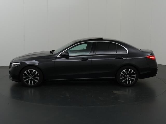 Mercedes-Benz C-KLASSE 180 Luxury Line | Panoramadak | Achteruitrijcamera | Sfeerverlichting | Stoelverwarming |