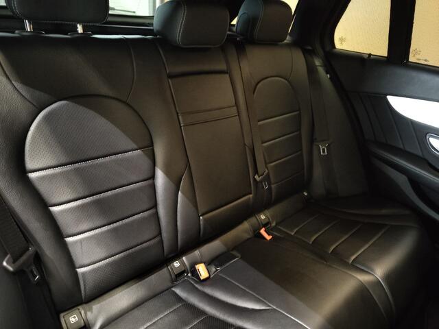 Mercedes-Benz C-KLASSE Estate 180 AMG Sport Edition sportinterieur LMV
