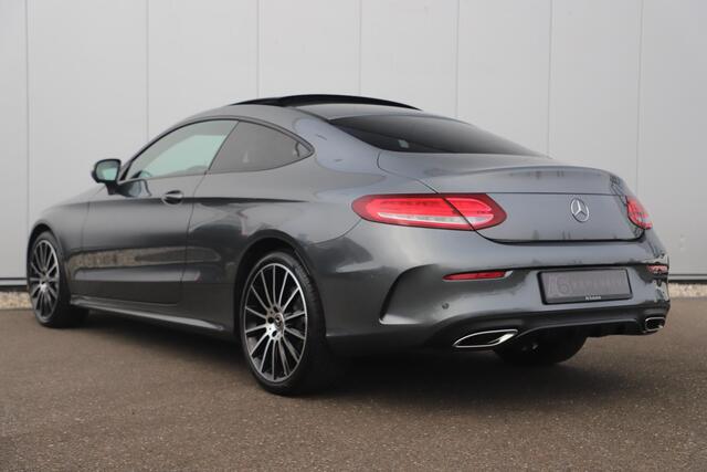 Mercedes-Benz C-KLASSE Coupé 200 AMG Line 184PK Automaat Panoramadak Burmester Night Pakket 19 inch Half Leder Full LED Navigatie 360 Camera Bluetooth Clima Cruise