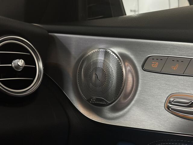 Mercedes-Benz C-KLASSE Cabrio 400 4MATIC | AMG-Line | Burmester | ACC | Head-Up | Stoelventilatie | Memory | LED | Leder | Sportuitlaat | Trekhaak | 19'' | Nekverwarming | Sfeerverlichting | Comand Navi | Camera | Dodehoek | DAB |