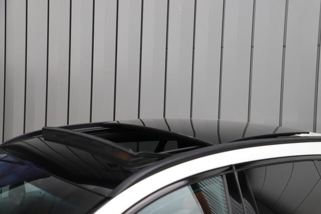 Mercedes-Benz C-KLASSE Estate 200 AMG 4-Matic | Aut9 | 184PK | Panoramadak | Sfeerverlichting | Leder | Stoelverw. | Virtual-cockpit | 2018.