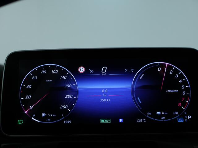 Mercedes-Benz C-KLASSE Estate 300 e AMG Plug-In Hybride | AMG Line | Night Pakket | Panorama Schuif-Kanteldak | Trekhaak. Inclusief 24 maanden MB Certified garantie voor Europa.