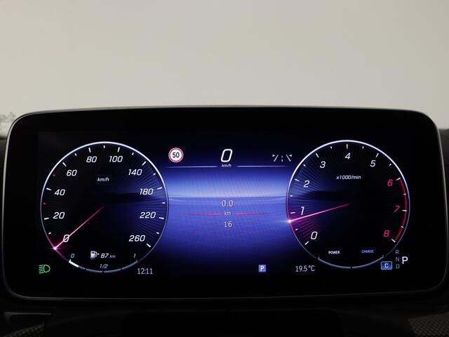 Mercedes-Benz C-KLASSE 180 AMG Line | Nightpakket | Trekhaak | Premium Pack | Memorypakket | KEYLESS GO-comfortpakket | USB-pakket | Parkeerpakket met 360°-camera | Antidiefstalpakket GUARD 360° Plus |