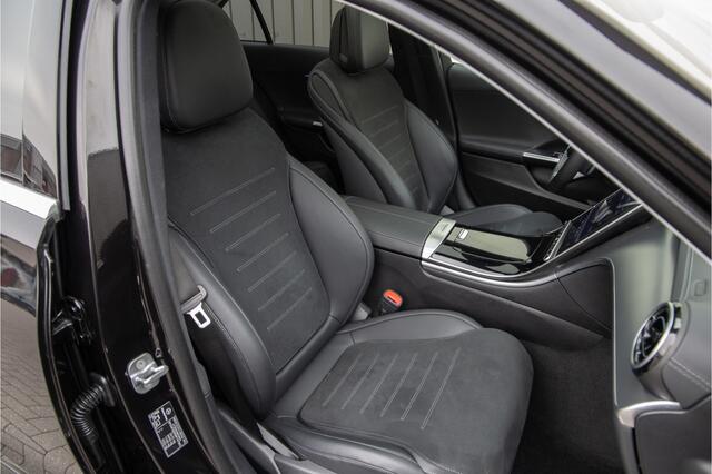 Mercedes-Benz C-KLASSE 300 e AMG Premium, Pano, Memory, Key-less, 19" 2024
