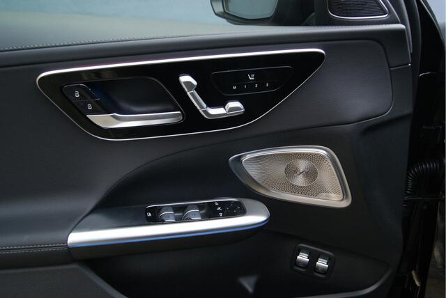 Mercedes-Benz C-KLASSE Estate 300e 313PK AMG Line Panorama/Burmester/Memory/360Camera Aut9