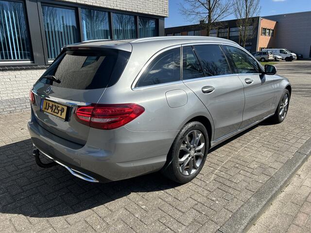Mercedes-Benz C-KLASSE 180 Lease Edition XENON HALF-LEER STOELVW NAP!