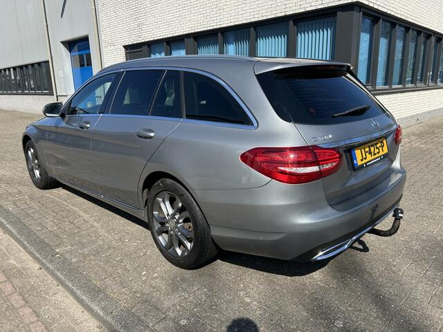 Mercedes-Benz C-KLASSE 180 Lease Edition XENON HALF-LEER STOELVW NAP!