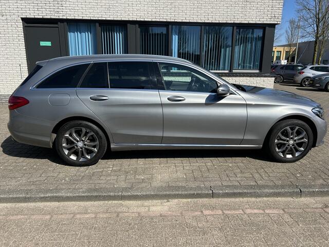 Mercedes-Benz C-KLASSE 180 Lease Edition XENON HALF-LEER STOELVW NAP!