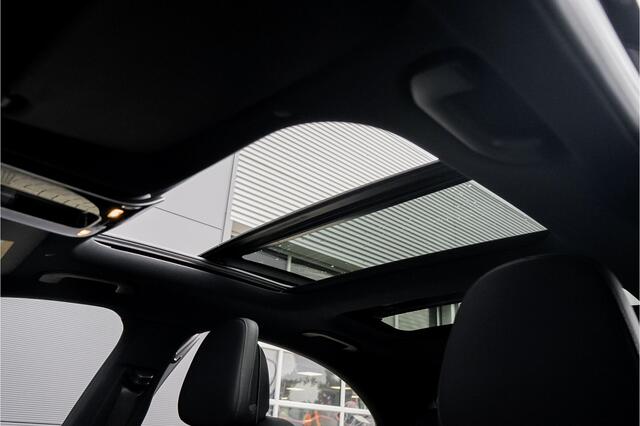 Mercedes-Benz C-KLASSE 180 AMG Line Pano Night Leder 19"