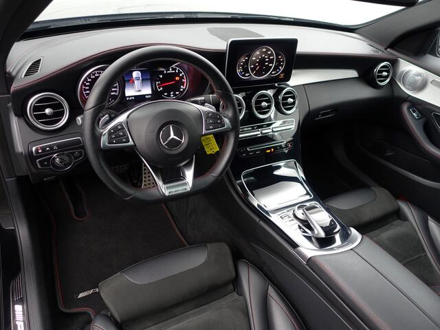 Mercedes-Benz C-KLASSE Estate AMG 43 4MATIC Night Edition Aut- Panoramadak, Burmester, Sfeerverlichting, Camera, Park Assist, Design Pakket