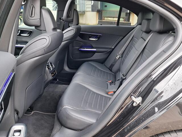 Mercedes-Benz C-KLASSE 180 AMG Line | Panoramadak | HUD | 360º camera | Memory pakket | Keyless-GO
