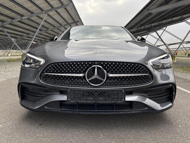 Mercedes-Benz C-KLASSE 180 Star Edition AMG Line | Night | Panoramadak | Burmester | Trekhaak | Sfeerverlichting | Memory stoelen |