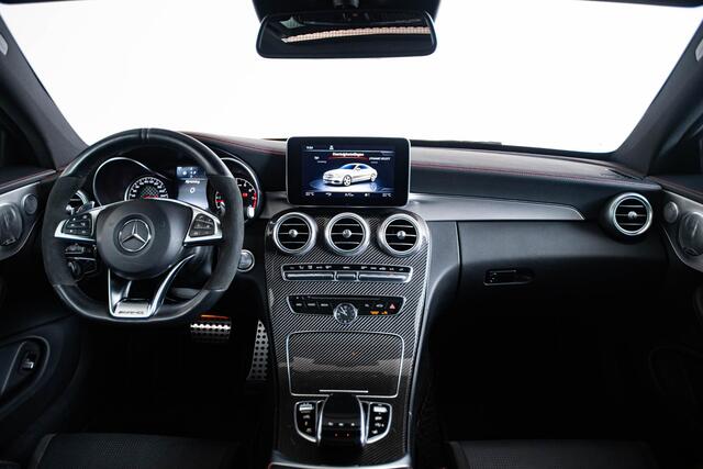 Mercedes-Benz C-KLASSE Coupé AMG 43 4MATIC Trekhaak - Panoramadak - Stoelverwarming voor - Rijassistentiepakket plus - Actieve parkeerassistent - Head Up - Burmester -