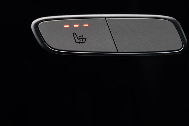 Mercedes-Benz C-KLASSE 220 CDI AMG | Adaptive cruise | Leder | Stoelverwarming | Camera | Full LED | Navigatie | Carplay | Park Assist