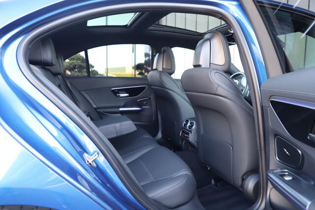 Mercedes-Benz C-KLASSE 300e AMG Aut9 | 313PK | Massage | Head-up | Pano | Keyles-go | Sfeerverlichting | Digital-light | Memory | Carbon | 2023.