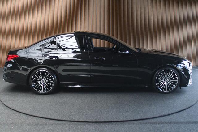 Mercedes-Benz C-KLASSE 180 AMG Line Panodak Leer Camera Nightpack PTS Ambient LM velgen Afneemb. trekhaak