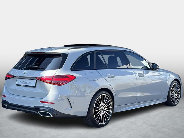 Mercedes-Benz C-KLASSE Estate 180 Business Solution AMG | Night Pakket | Panoramadak | 360° Camera | Dodehoekassistent | Sierdelen Hout Aluminium Lines Zwart | Elektrisch Verstelbare Stoelen + Memory | Apple CarPlay | Android Auto | Sfeerverlichting