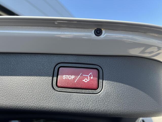 Mercedes-Benz C-KLASSE Estate 180 Business Solution AMG | Night Pakket | Panoramadak | 360° Camera | Dodehoekassistent | Sierdelen Hout Aluminium Lines Zwart | Elektrisch Verstelbare Stoelen + Memory | Apple CarPlay | Android Auto | Sfeerverlichting