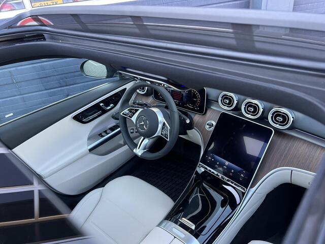 Mercedes-Benz C-KLASSE 300 e Luxury Line | Beige Leder | Winter Pakket | Panoramadak | Trekhaak | Burmester 3D Surround | DISTRONIC afstandsassistent | 360° Camera | Elektrisch Verstelbare Stoelen + Memory | Stuurverwarming | Sfeerverlichting | Apple CarPlay | Android Auto