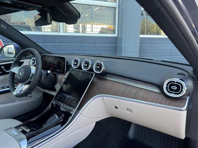 Mercedes-Benz C-KLASSE 300 e Luxury Line | Beige Leder | Winter Pakket | Panoramadak | Trekhaak | Burmester 3D Surround | DISTRONIC afstandsassistent | 360° Camera | Elektrisch Verstelbare Stoelen + Memory | Stuurverwarming | Sfeerverlichting | Apple CarPlay | Android Auto