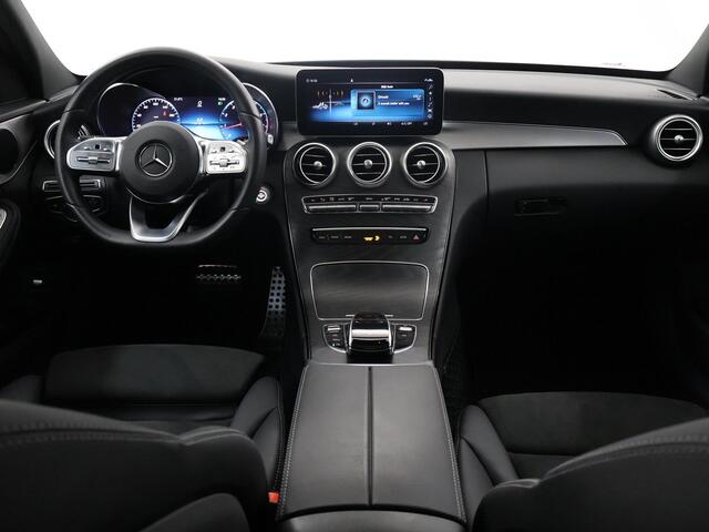 Mercedes-Benz C-KLASSE 180 Business Solution AMG | Panoramadak | Widescreen | Night | Sfeerverlichting | Achteruitrijcamera | Stoelverwarming |