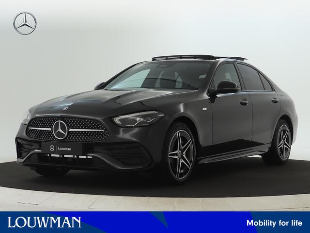 Mercedes-Benz C-KLASSE 300 e Business Solution AMG | Trekhaak | Nightpakket | Parkeerpakket met achteruitrijcamera | Dodehoekassistent | Antidiefstalpakket GUARD 360° Plus | KEYLESS GO | Memorypakket | Verwarmde stoelen vooraan |