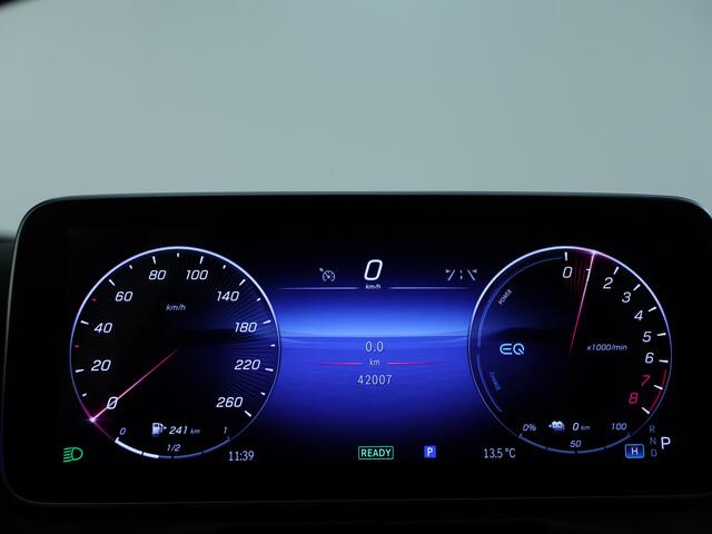 Mercedes-Benz C-KLASSE 300 e Luxury Line Limited | Panoramadak | Licht interieur |