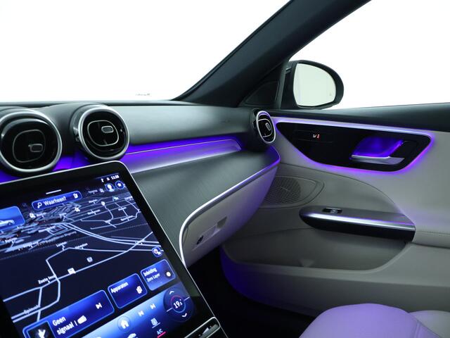 Mercedes-Benz C-KLASSE 300 e Luxury Line Limited | Panoramadak | Licht interieur |