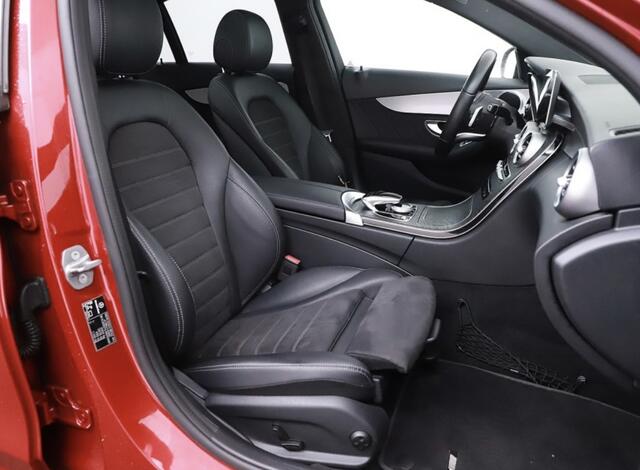 Mercedes-Benz C-KLASSE 180 Business Solution AMG /Automaat/360Camera/Led/Led/Panoramadak