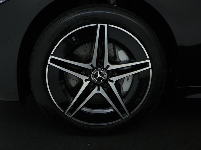 Mercedes-Benz C-KLASSE Estate 300 e AMG Plug-In Hybride | Night Pakket | Panorama Schuif-Kanteldak | Burmester® 3D-Surround-Soundsystem | DC Laden | Distronic | Inclusief 24 maanden MB Certified garantie voor Europa.