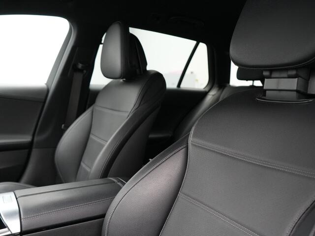Mercedes-Benz C-KLASSE Estate 180 AMG 9G-Tronic | Adaptive Cruise | Sport Leder Verwamd | Camera| Navi Full Map | Virtual | Apple Carplay |