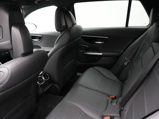 Mercedes-Benz C-KLASSE Estate 180 AMG 9G-Tronic | Adaptive Cruise | Sport Leder Verwamd | Camera| Navi Full Map | Virtual | Apple Carplay |