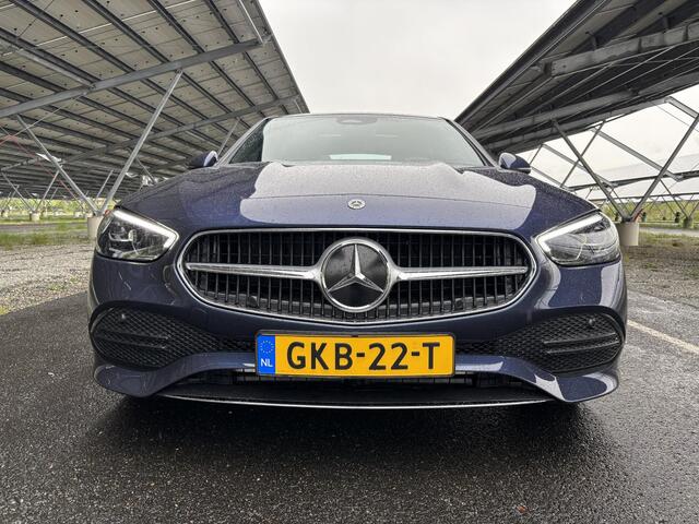 Mercedes-Benz C-KLASSE 180 Luxury Line Panoramadak | 18 inch | Memory | Alarm klasse 3 | Apple carplay/Android auto | Trekhaak |
