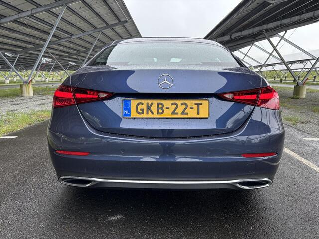 Mercedes-Benz C-KLASSE 180 Luxury Line Panoramadak | 18 inch | Memory | Alarm klasse 3 | Apple carplay/Android auto | Trekhaak |