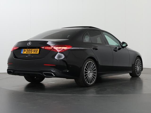 Mercedes-Benz C-KLASSE 180 AMG Line | Panoramadak | Trekhaak | Night | Sfeerverlichting |