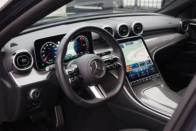 Mercedes-Benz C-KLASSE Estate 300 e 313 PK AMG Line PHEV, Leder-Alcantara, Camera, Sfeerverlichting, Burmester, Carplay