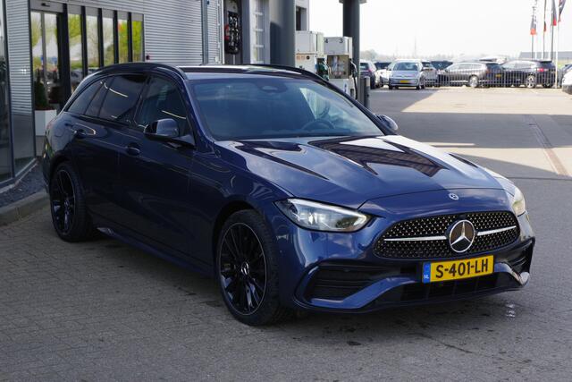 Mercedes-Benz C-KLASSE Estate 300 e 313 PK AMG Line PHEV, Leder-Alcantara, Camera, Sfeerverlichting, Burmester, Carplay