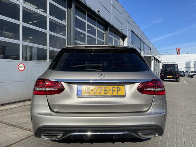 Mercedes-Benz C-KLASSE Estate 300 e AMG | Panoramadak | Trekhaak | Dodehoek | Multibeam LED | Lane Assist