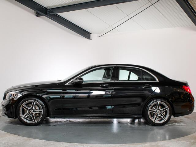 Mercedes-Benz C-KLASSE 180 AMG-line, Volleder, Cruise Control, Navigatie, Bluetooth, LED